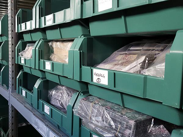 Come avviene lo stoccaggio degli accessori in magazzino