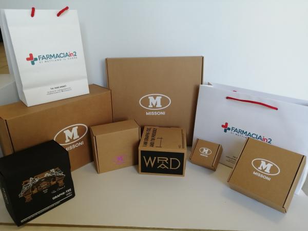 Scatole per abbigliamento e Shopper