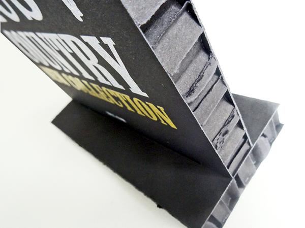 Insegna in Falconboard nero con piedino di sostegno ad incastro