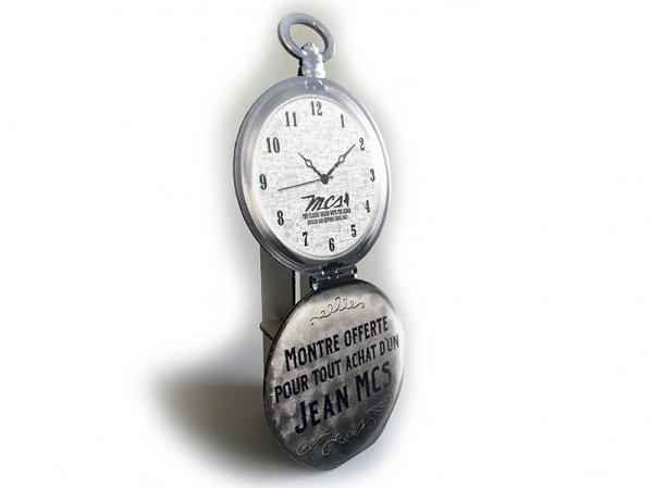 Espositore da banco sagomato con piedistallo autoportante